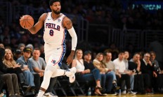 九游娱乐视频-关于76人队球员稳健发挥，迈向季后赛的信息