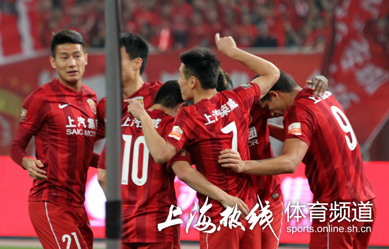 上海上港客场大胜重庆力帆取得联赛两连胜的简单介绍 上海上港客场大胜重庆力帆取得联赛两连胜的简单介绍