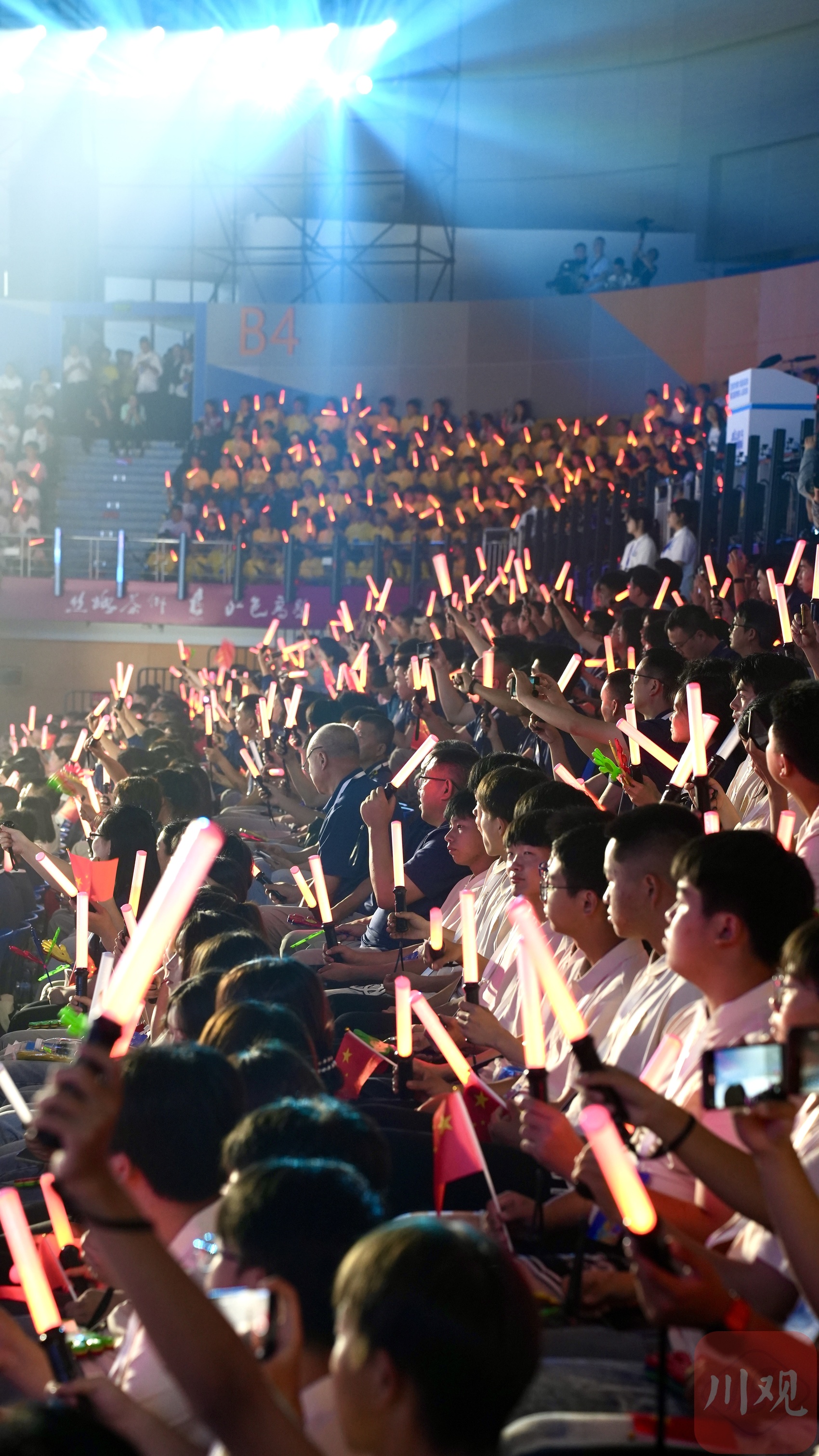 全运动会风采出彩,引来无数观众围观的简单介绍 全运动会风采出彩,引来无数观众围观的简单介绍