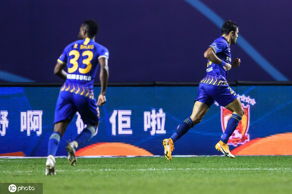 包含江苏苏宁客场胜负难分,抢分成功的词条 包含江苏苏宁客场胜负难分,抢分成功的词条