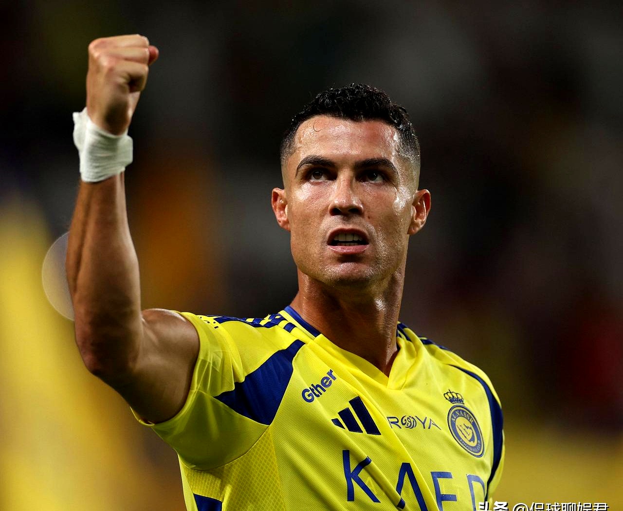 足球行业猛料:新晋球员积极发挥,展现出众实力 足球行业猛料:新晋球员积极发挥,展现出众实力