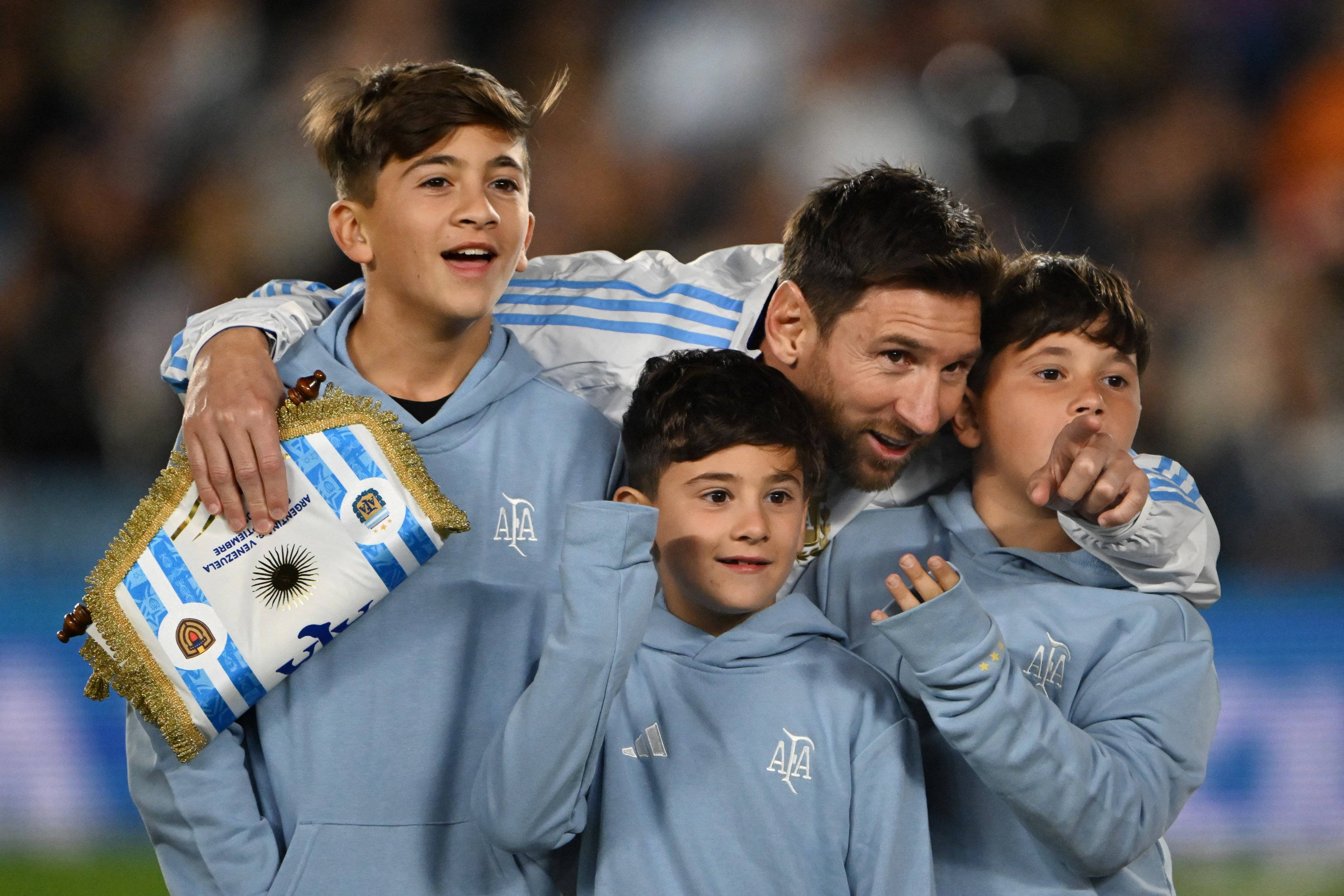 梅西破门领衔阿根廷击败哥伦比亚，成功进入美洲杯四强的简单介绍