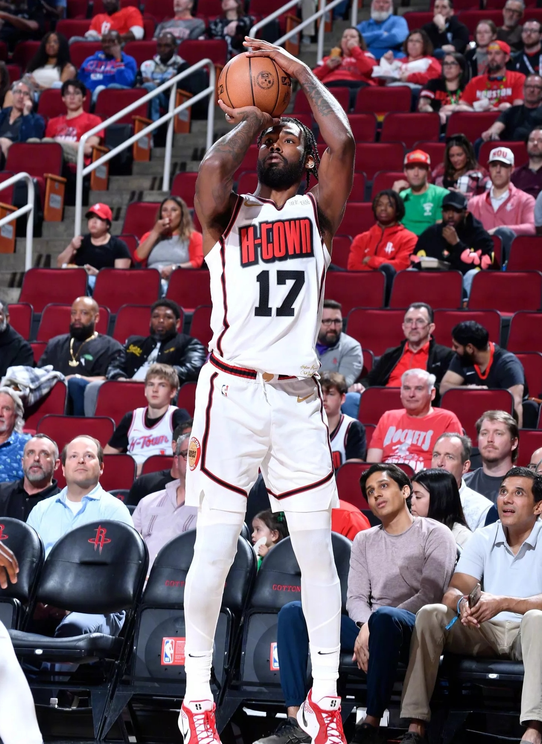 火箭力克开拓者,胜利无悬念 火箭力克开拓者,胜利无悬念